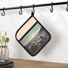 Load image into Gallery viewer, Pot Holder/Oven Mitts 100% Polyester &amp; Heat resistant. Many designs to choose from, All are original Kerry Sandhu Art.
