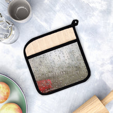 Load image into Gallery viewer, Pot Holder/Oven Mitts 100% Polyester &amp; Heat resistant. Many designs to choose from, All are original Kerry Sandhu Art.
