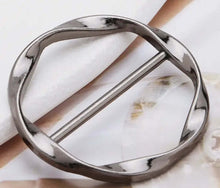 Load image into Gallery viewer, Scarf Ring, Clothes Clip, T-shirt Tie Accessories. The perfect accessory for your scarf or a unique way to wear a shirt!
