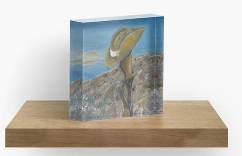 Original painting of a Digger's slouch hat resting on a gun with an ANZAC inspired Crest on a 10 x 10cm acrylic photographic block